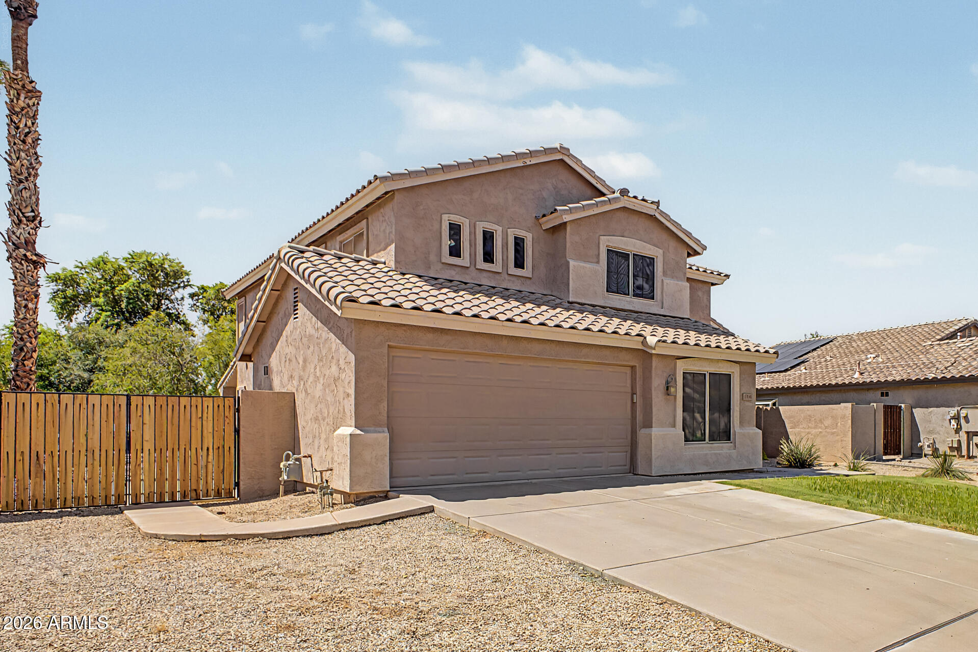 1098 South Roca Street Gilbert, AZ 85296 - Photo 55 of 57 FRONT3_SE2NW_close