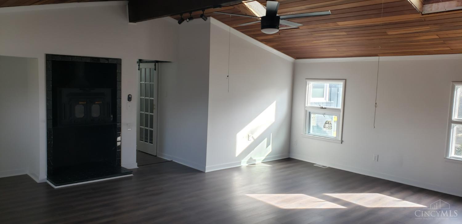 10010 Daly Road Cincinnati, OH 45231 - Photo 24 of 33 Gallery Image 24