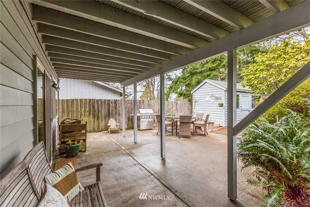 9740 43rd Place Southwest Seattle, WA 98136 - Photo 20 of 25 Gallery Image 20