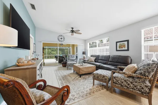 $489,000 | 1019 Southwest Tamarrow Place, Stuart, FL 34997