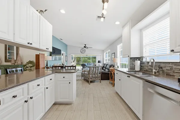 $489,000 | 1019 Southwest Tamarrow Place, Stuart, FL 34997