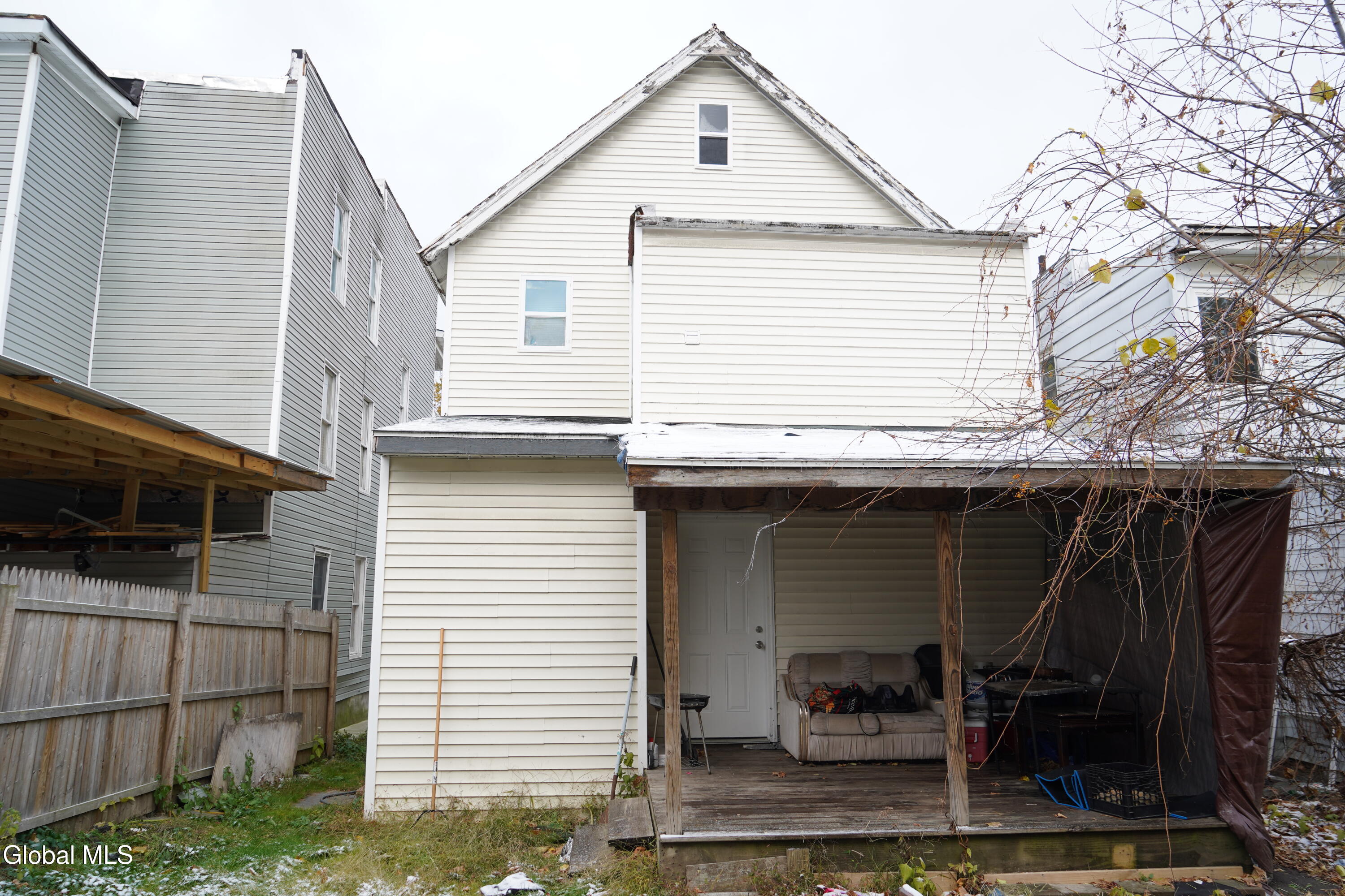 1602 Foster Avenue Schenectady, NY 12308 - Photo 4 of 6 DSC01666