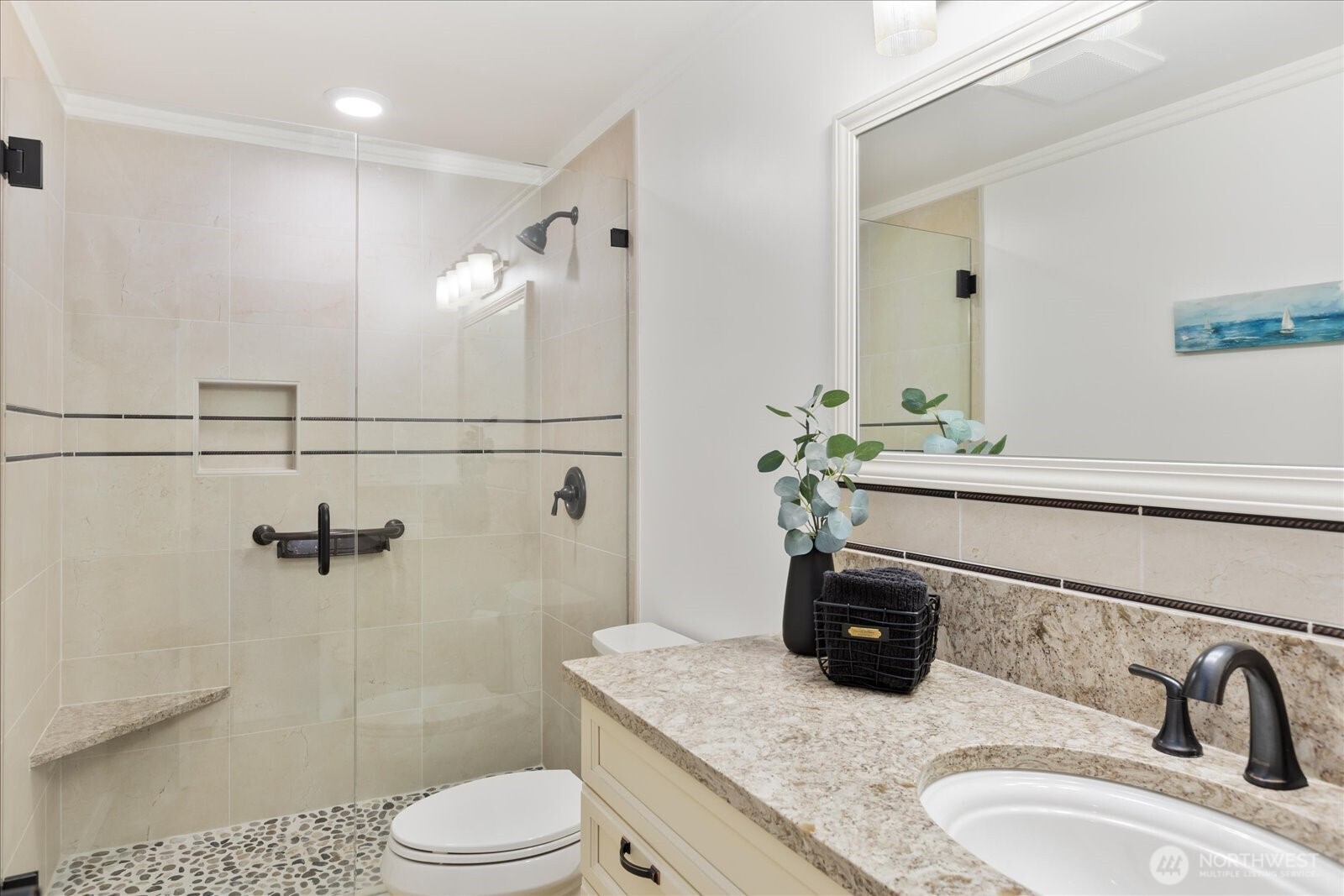 518 Bell Street, Unit 101 Edmonds, WA 98020 - Photo 24 of 40 Gallery Image 24