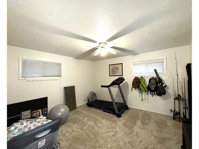 $495,000 | 911 Harlan Street, Roseburg, OR 97471