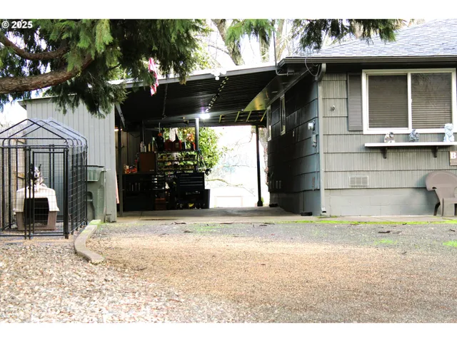 $495,000 | 911 Harlan Street, Roseburg, OR 97471