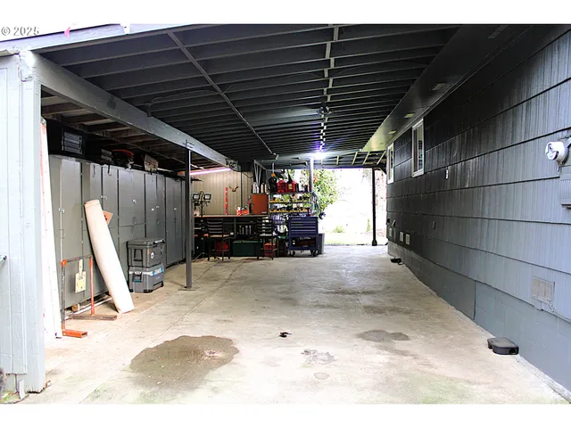 $495,000 | 911 Harlan Street, Roseburg, OR 97471