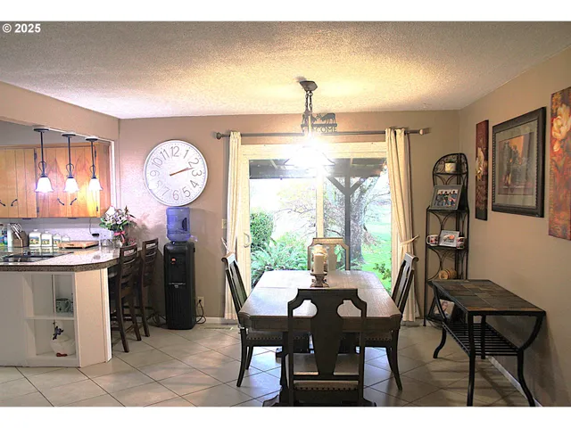 $495,000 | 911 Harlan Street, Roseburg, OR 97471