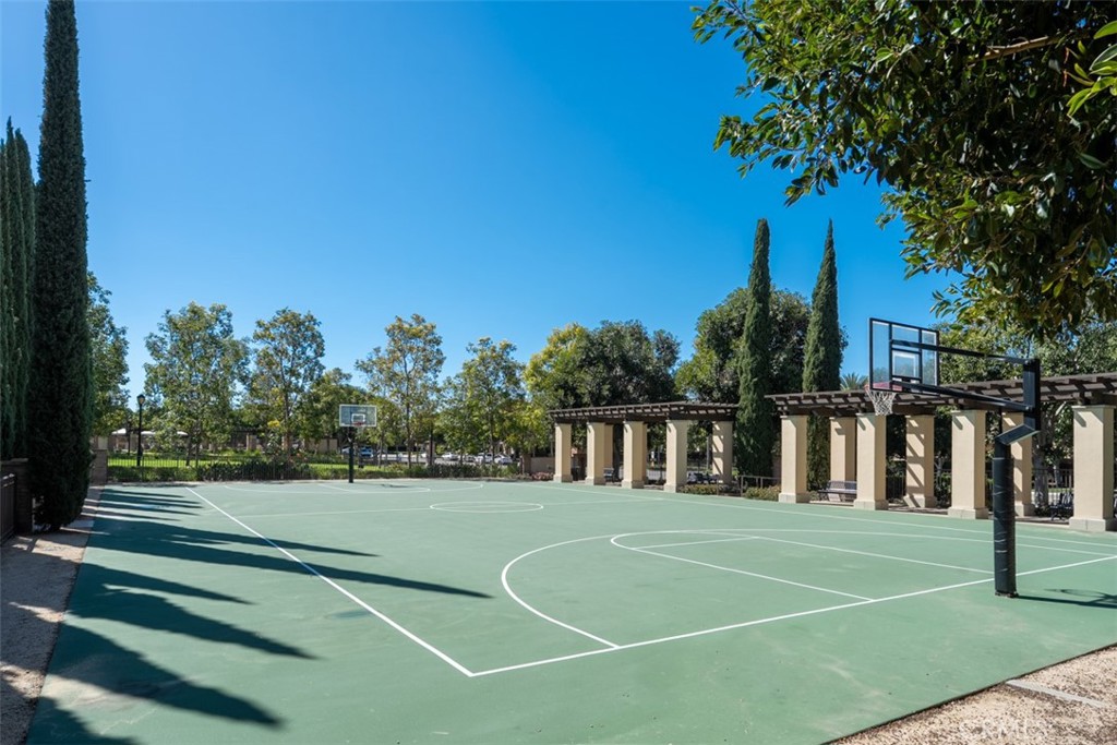 32 Serenity Irvine, CA 92618 - Photo 27 of 34 a view of a basket ball ground