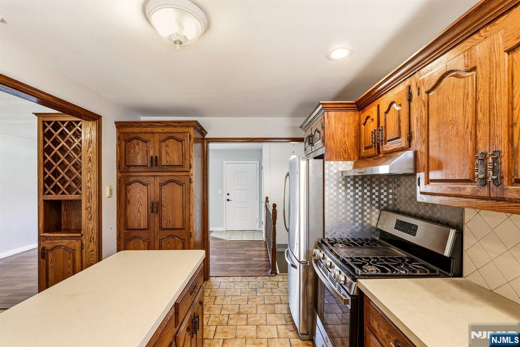 25 Corsi Road Bloomfield, NJ 07003 - Photo 13 of 29 Gallery Image 13