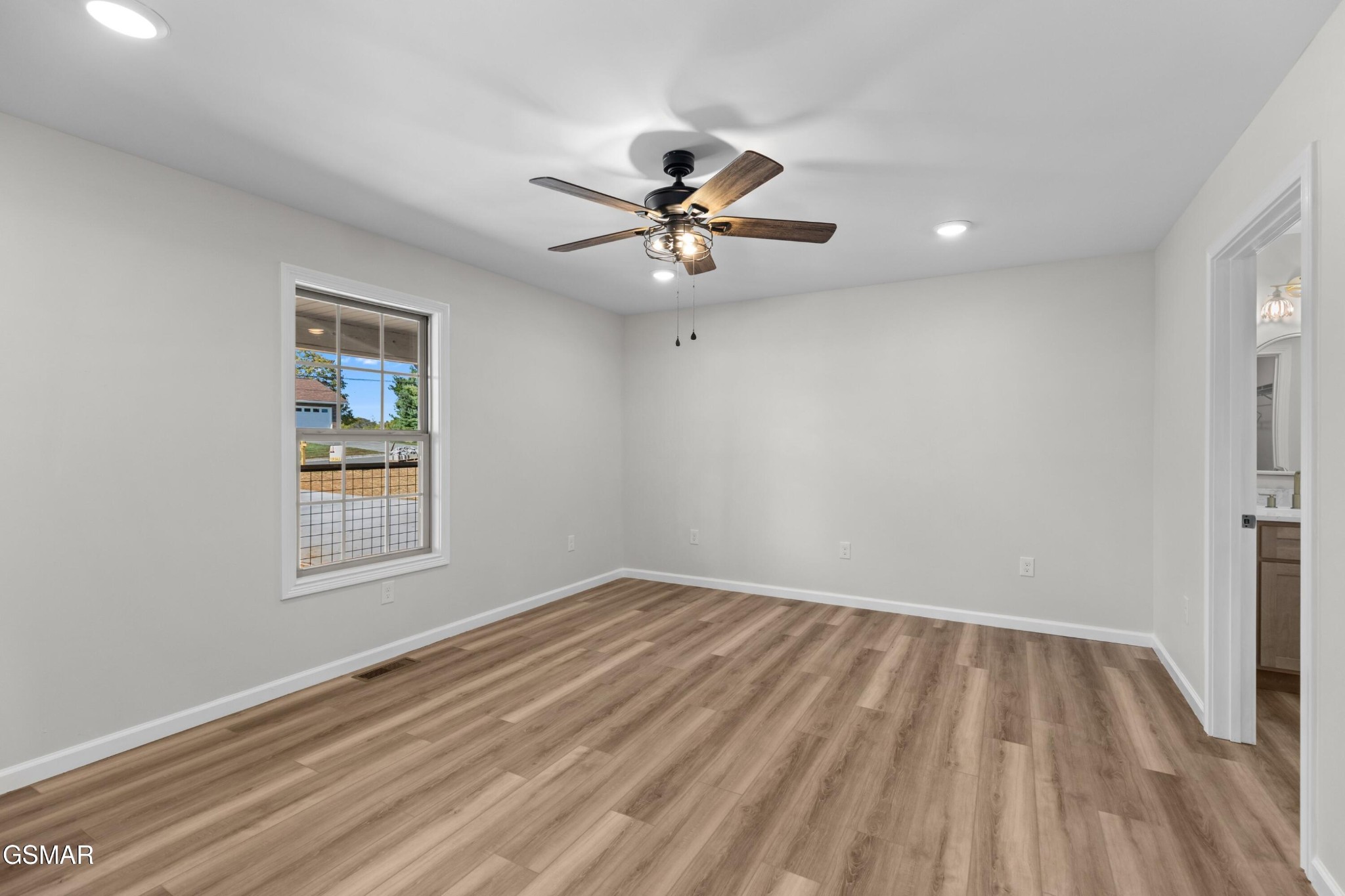 213 North Ridge Drive Newport, TN 37821 - Photo 27 of 35 Gallery Image 27