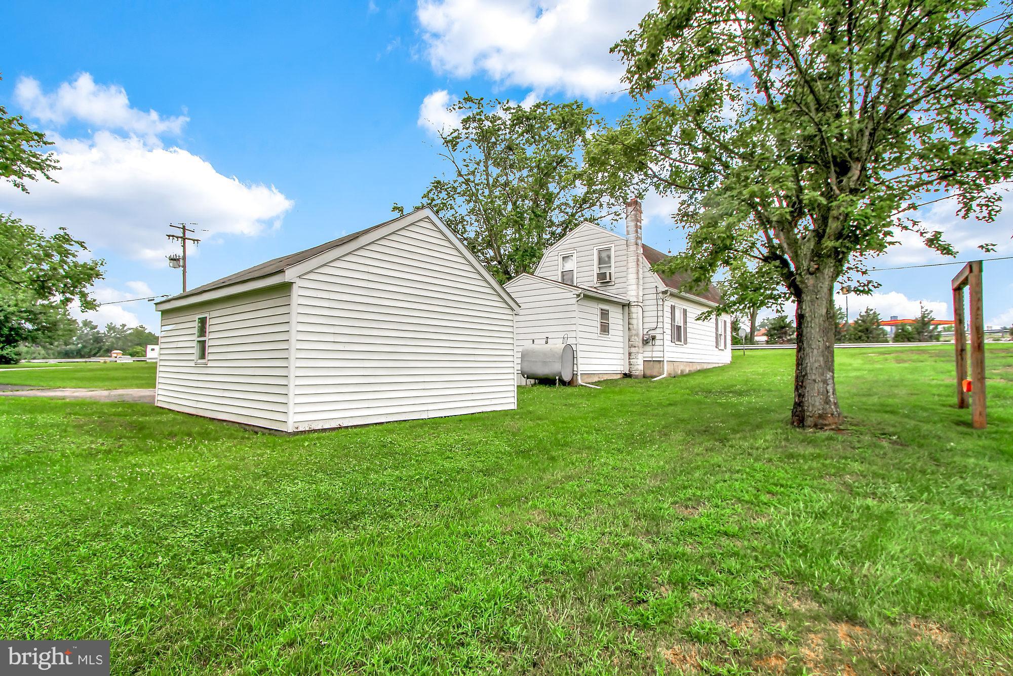 60 Locust Point Road Manchester, PA 17345 - Photo 21 of 26 Gallery Image 21