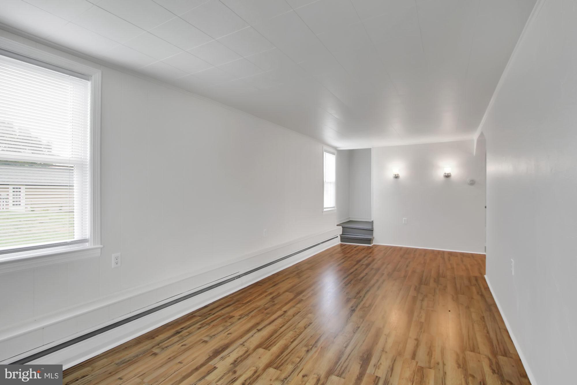 60 Locust Point Road Manchester, PA 17345 - Photo 4 of 26 Gallery Image 4