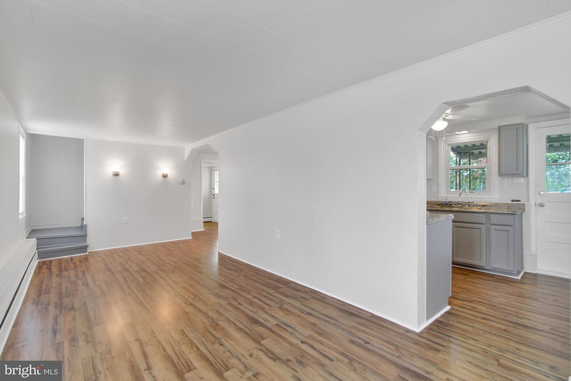 60 Locust Point Road Manchester, PA 17345 - Photo 5 of 26 Gallery Image 5