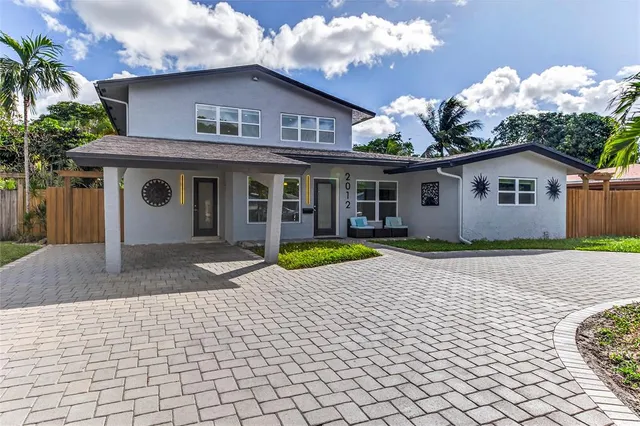 $985,000 | 2012 Northwest 12th Avenue, Fort Lauderdale, FL 33311