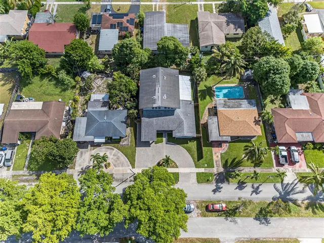 $985,000 | 2012 Northwest 12th Avenue, Fort Lauderdale, FL 33311