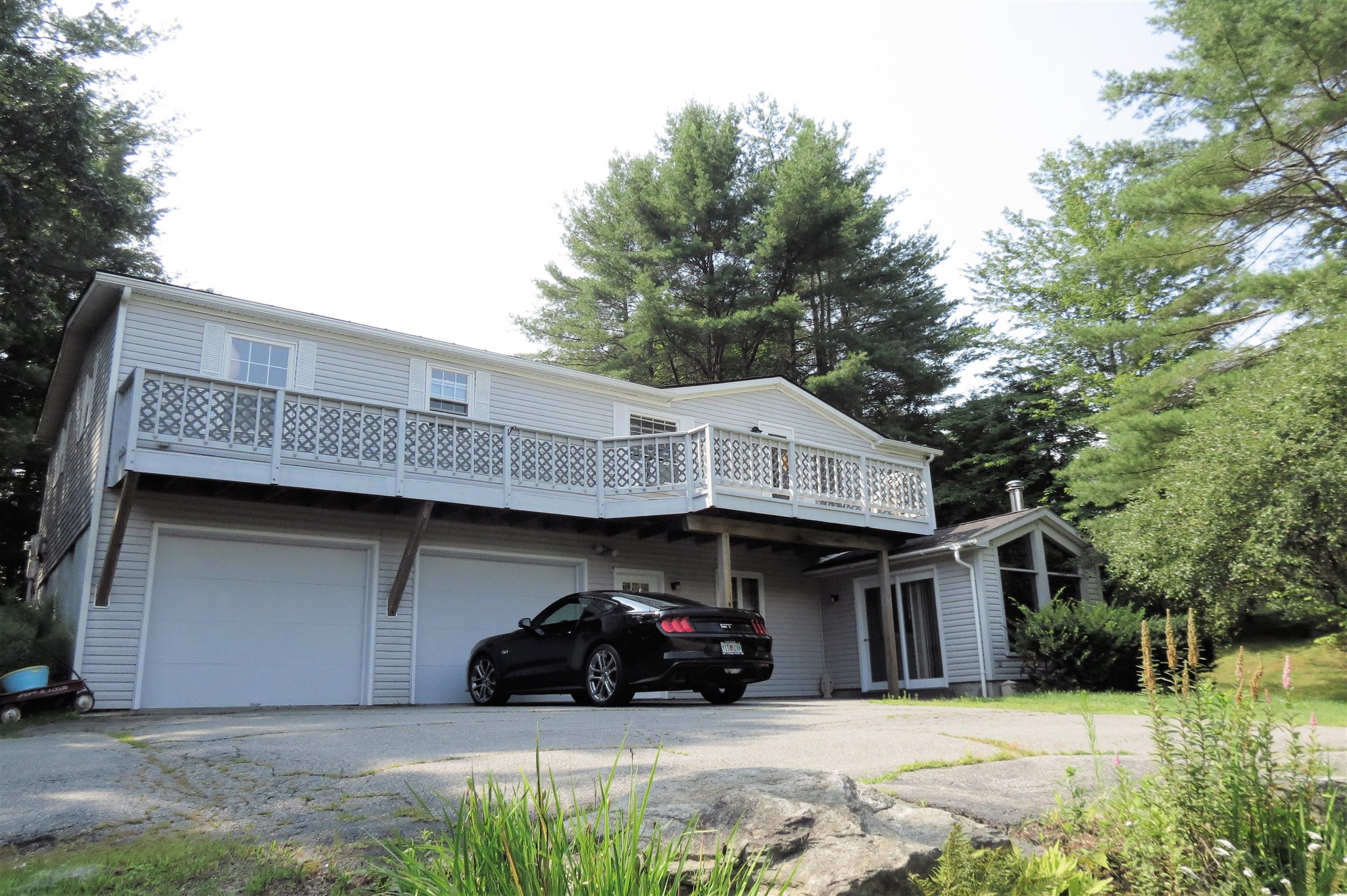 20 Northfield Drive Springfield, VT 05150 - Photo 2 of 35