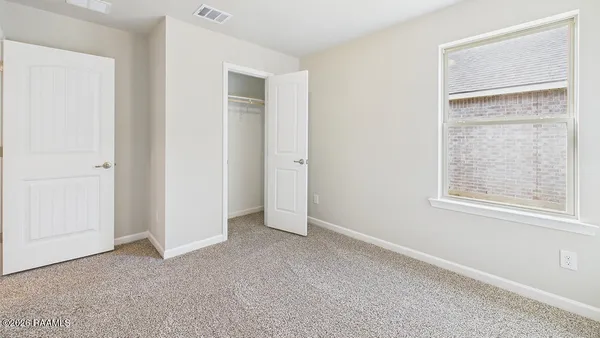 $208,500 | 164 Cottage Cove, Maurice, LA 70555