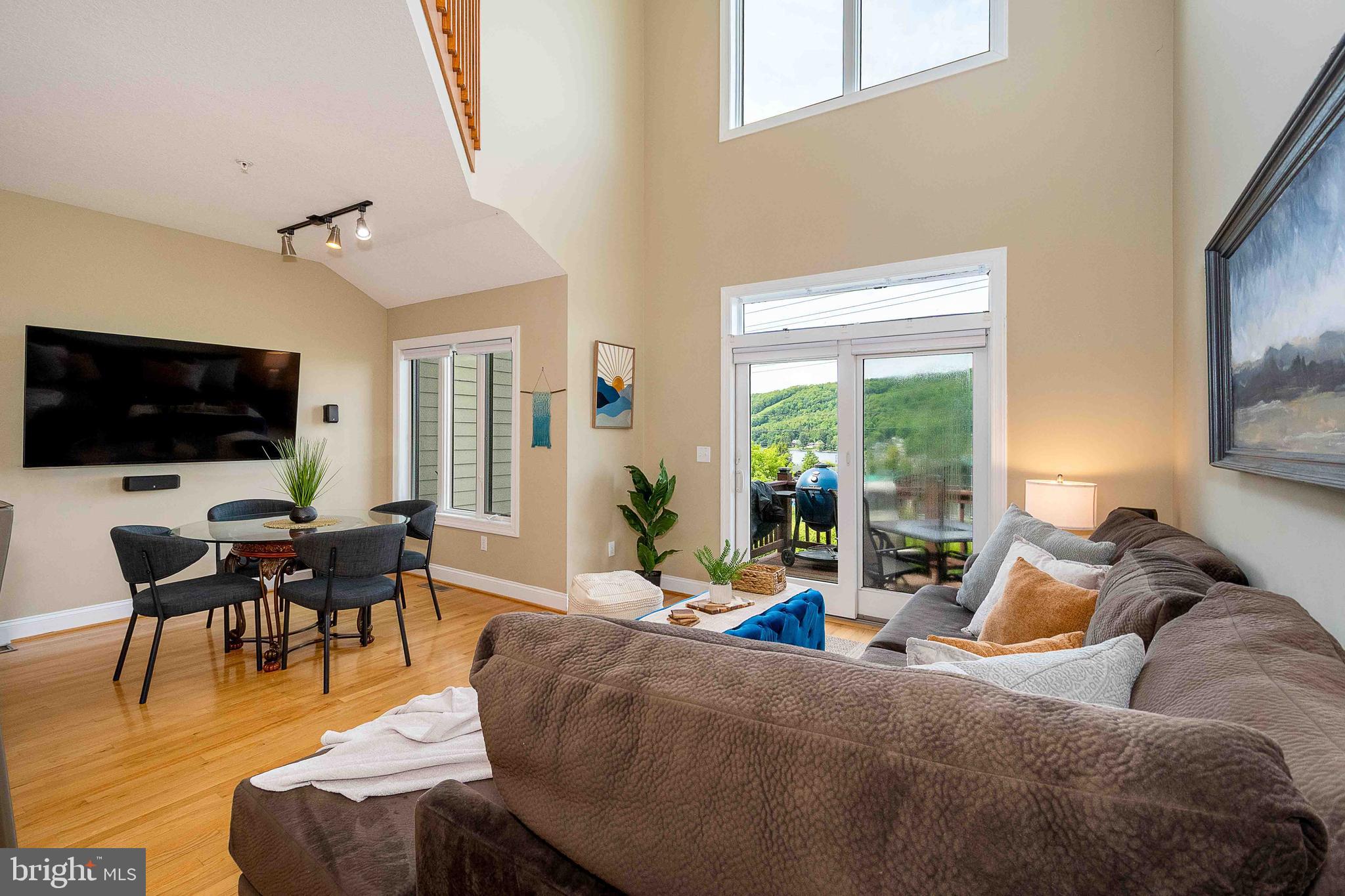 267 Mosser Road, Unit 10 McHenry, MD 21541 - Photo 12 of 51