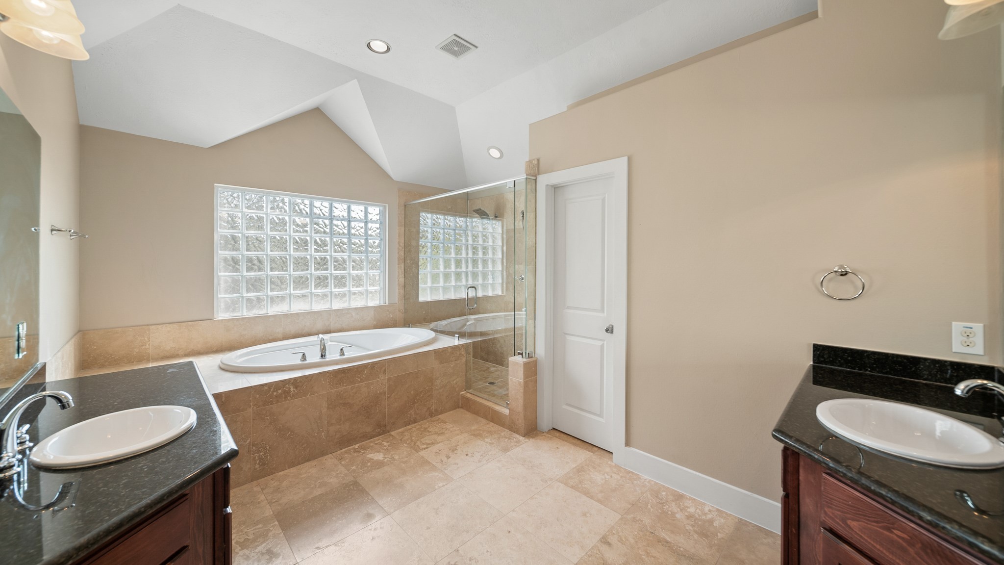 5637 Oasis Palm Lane Houston, TX 77021 - Photo 17 of 29