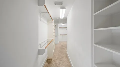 $2,400 | 5637 Oasis Palm Lane, Houston, TX 77021