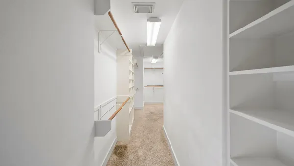 $2,400 | 5637 Oasis Palm Lane, Houston, TX 77021