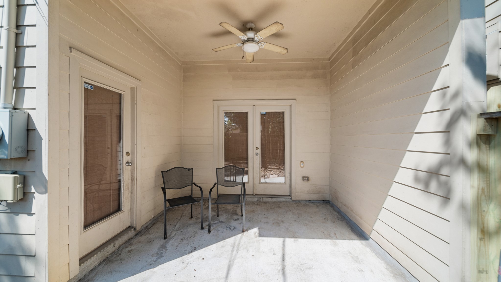 5637 Oasis Palm Lane Houston, TX 77021 - Photo 4 of 29