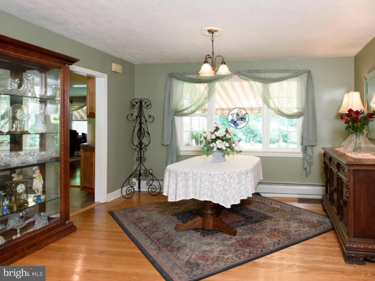 102 East Rose Valley Road Wallingford, PA 19086 - Photo 5 of 25