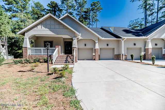$589,000 | 91 Lamplighter Village Drive, Pinehurst, NC 28374