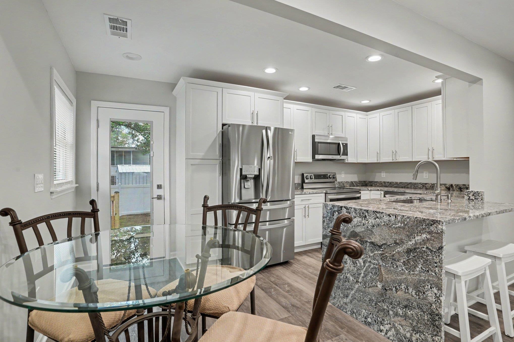 206 Maple Street Myrtle Beach, SC 29577 - Photo 8 of 30