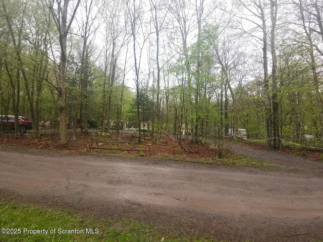 $60,000 | 36 Bent Bow Path, Gouldsboro, PA 18424