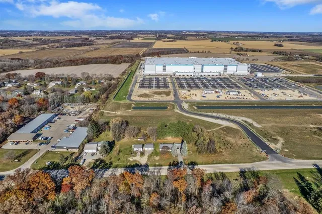 $1,000,000 | 4601 Co Hwy TT, Sun Prairie, WI 53590