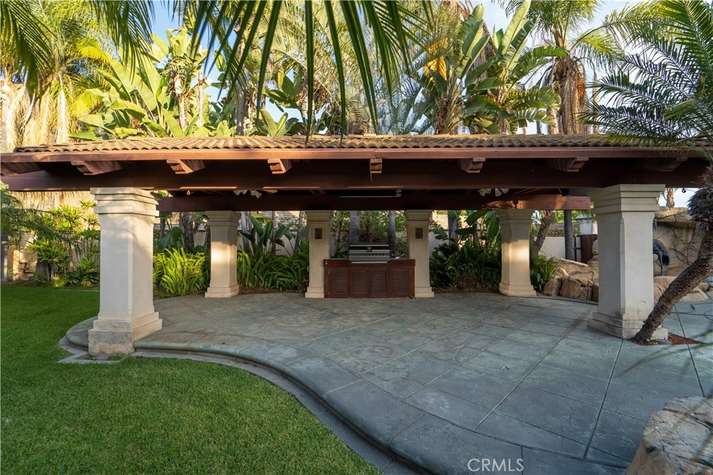 9022 La Alba Drive Whittier, CA 90603 - Photo 7 of 13 a view of a yard with an outdoor space