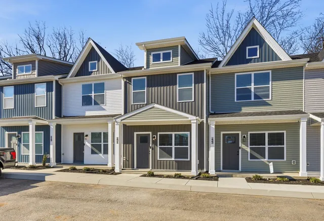 $210,000 | 121 Front Rdg Circle, Clarksville, TN 37042