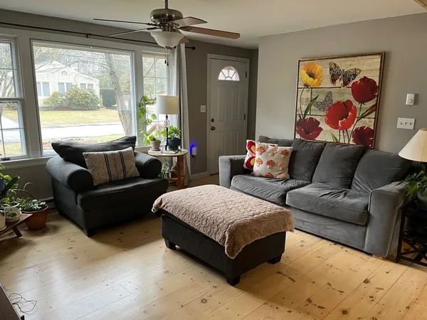 $2,400 | 121 Balsam Road, South Kingstown, RI 02879