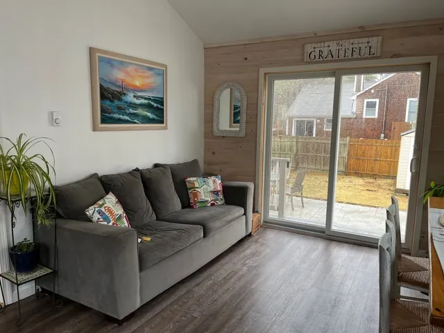 $2,550 | 121 Balsam Road, South Kingstown, RI 02879