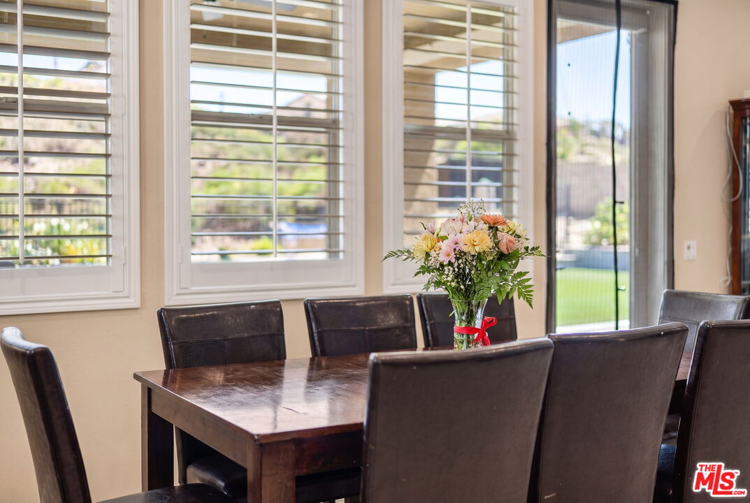 13447 Gold Medal Court Riverside, CA 92503 - Photo 10 of 75