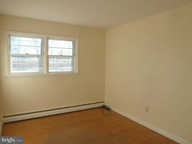 $2,550 | 2744 Bedminster Road, Perkasie, PA 18944