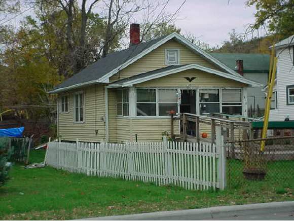 912 County Street Bennington, VT 05201 - Photo 1 of 1 Gallery Image 1