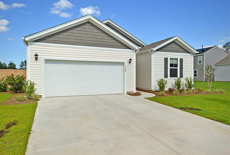 102 Sarcoxie Road Moncks Corner, SC 29461 - Photo 2 of 29 DSC_0285-copy