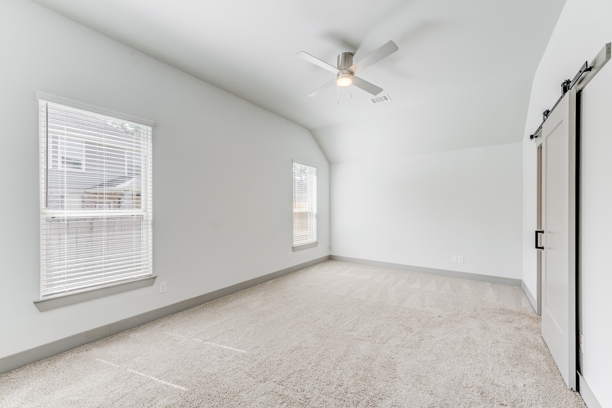 11913 Mockingbird Lane Montgomery, TX 77356 - Photo 18 of 19 a view of an empty room with a window