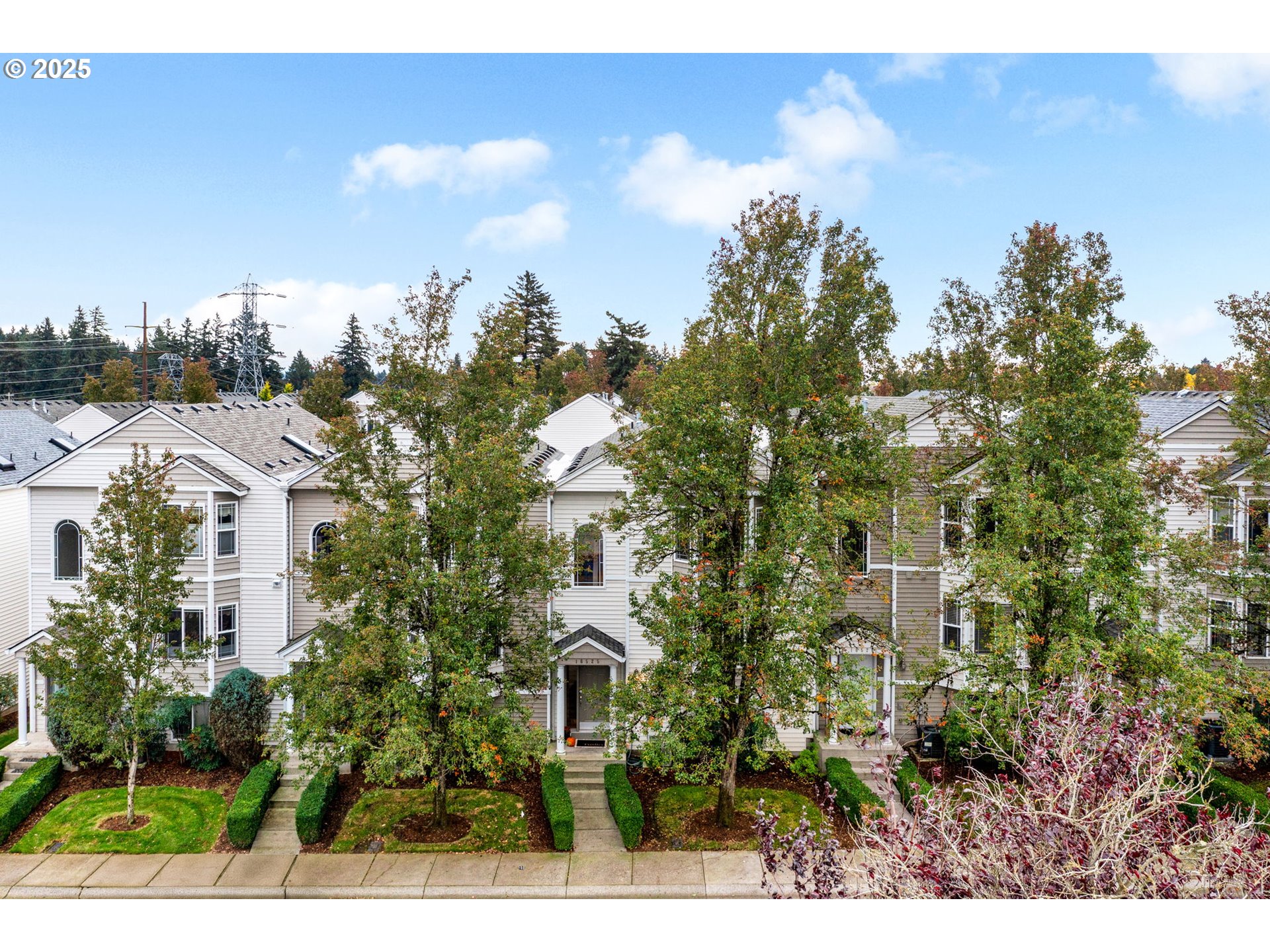 16525 Northeast 20th Street Vancouver, WA 98684 - Photo 25 of 33 a view of a city