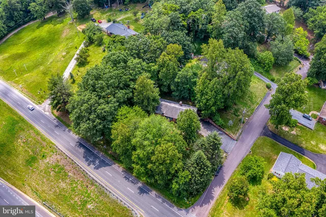 $399,900 | 18305 Fox Mountain Lane, Culpeper, VA 22701