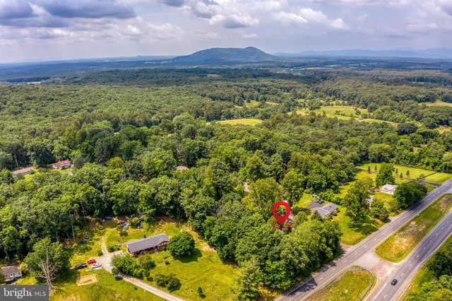 $399,900 | 18305 Fox Mountain Lane, Culpeper, VA 22701