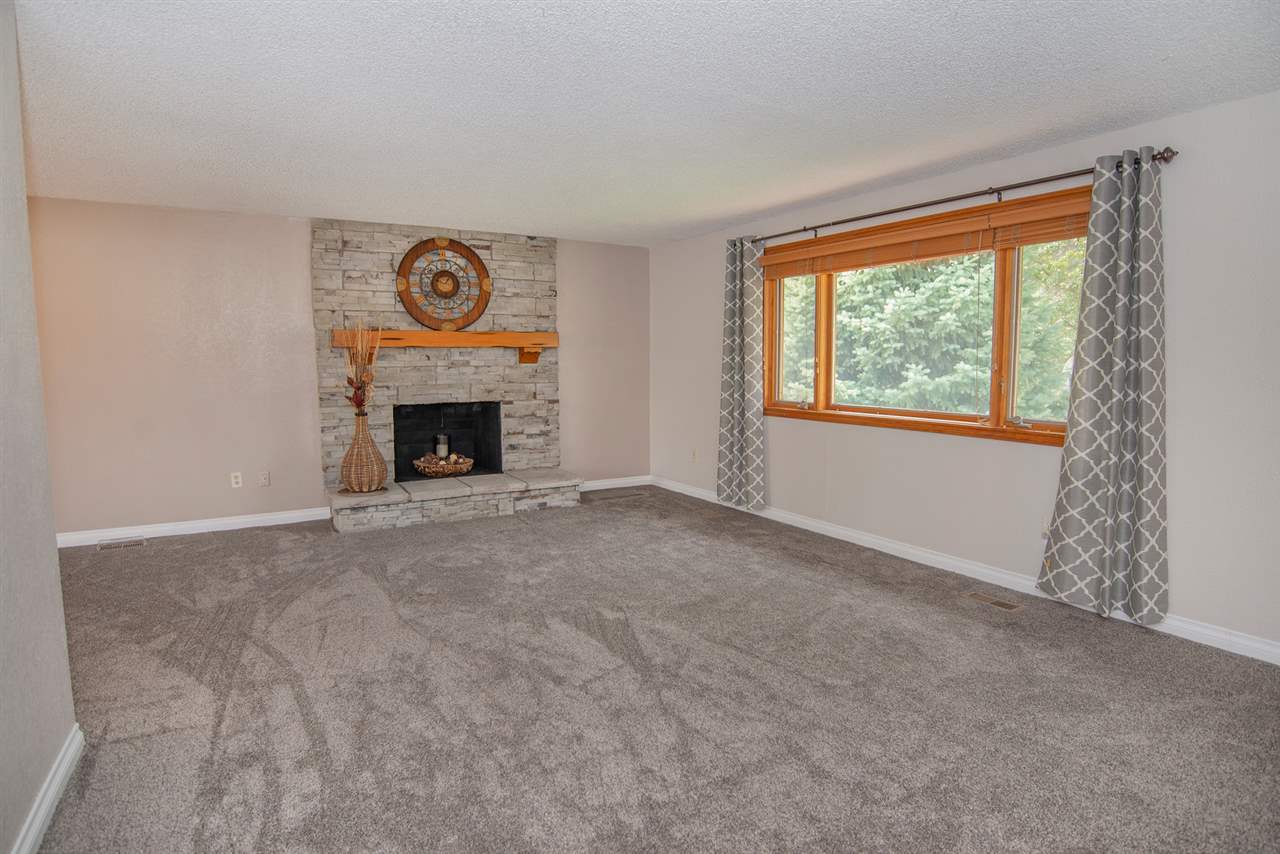 18104 North Michael Road Colbert, WA 99005 - Photo 2 of 20