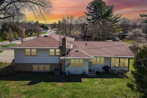 $374,900 | 2109 20th Avenue, Monroe, WI 53566