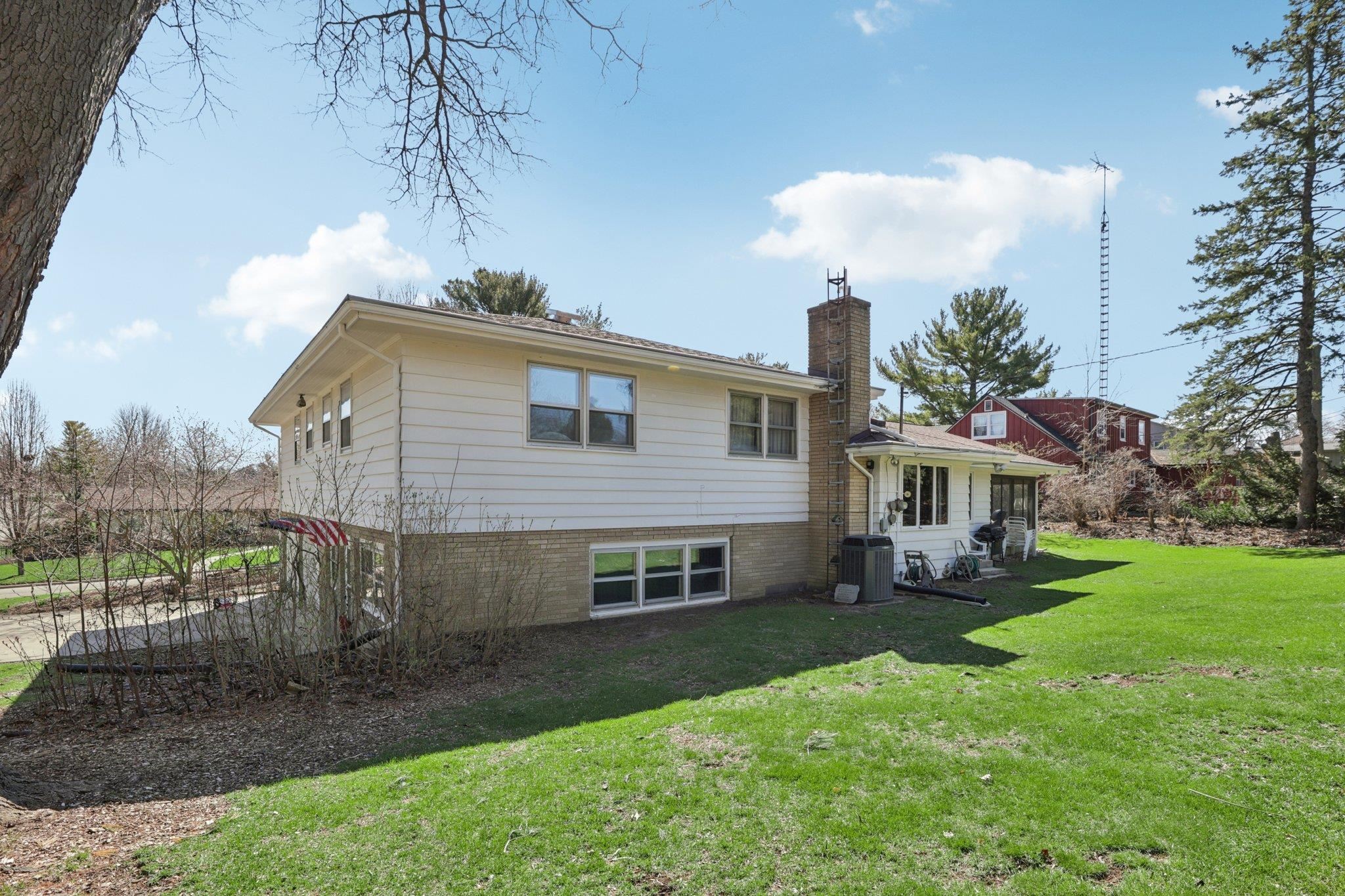 2109 20th Avenue Monroe, WI 53566 - Photo 55 of 65