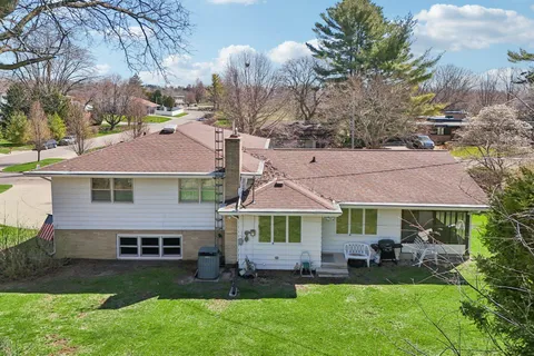 $374,900 | 2109 20th Avenue, Monroe, WI 53566