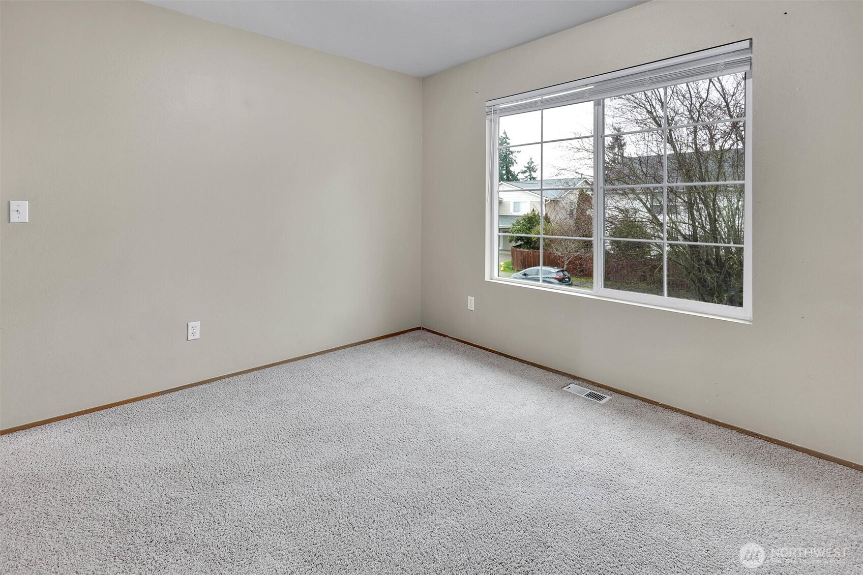 831 Southwest 364th Place Federal Way, WA 98023 - Photo 33 of 40