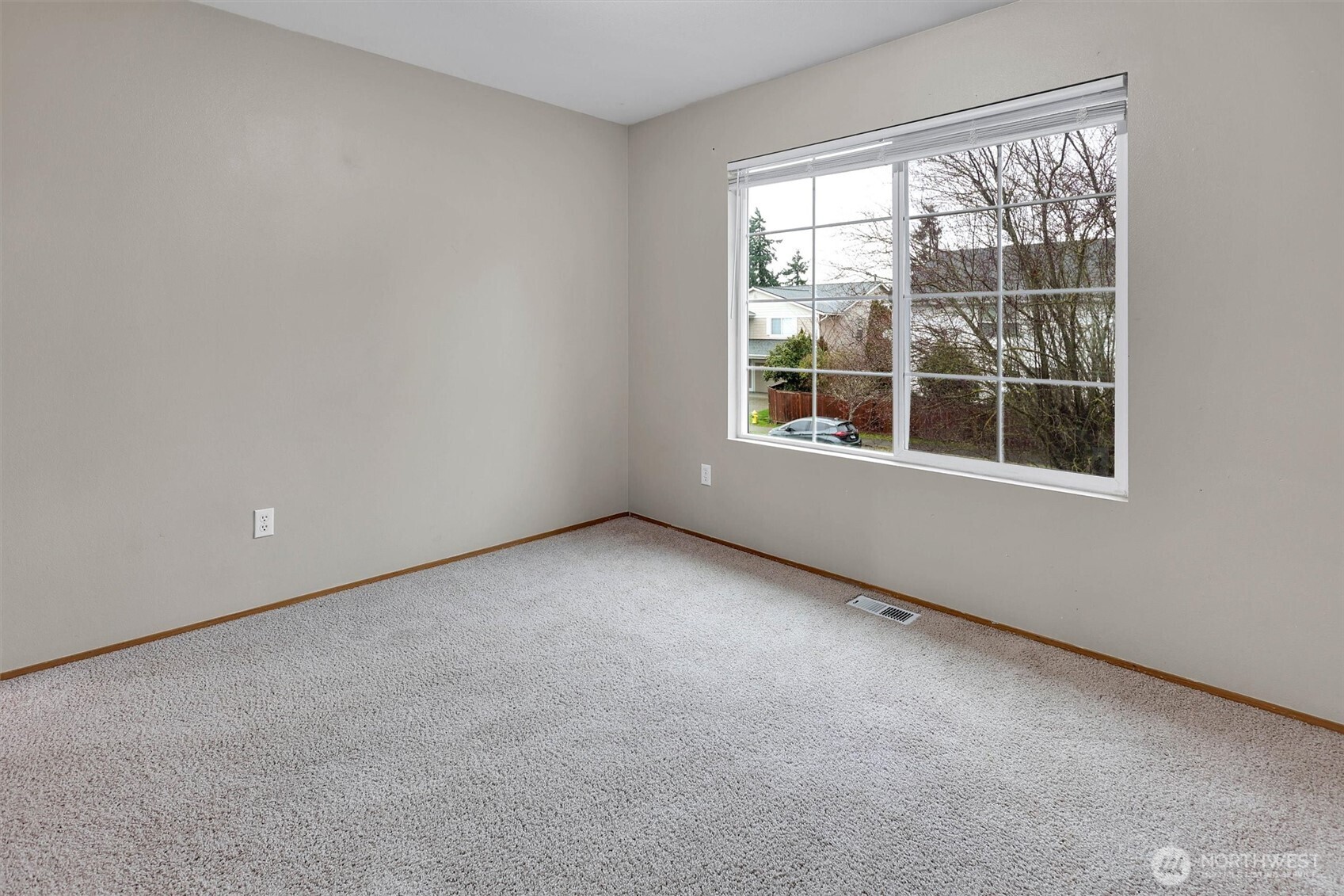 831 Southwest 364th Place Federal Way, WA 98023 - Photo 34 of 40