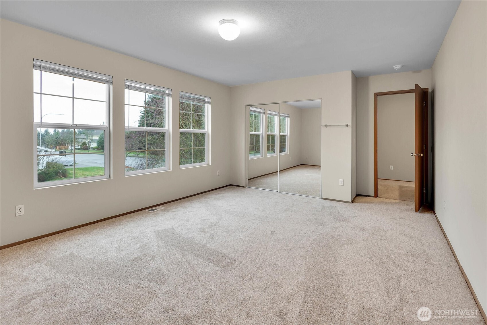 831 Southwest 364th Place Federal Way, WA 98023 - Photo 35 of 40